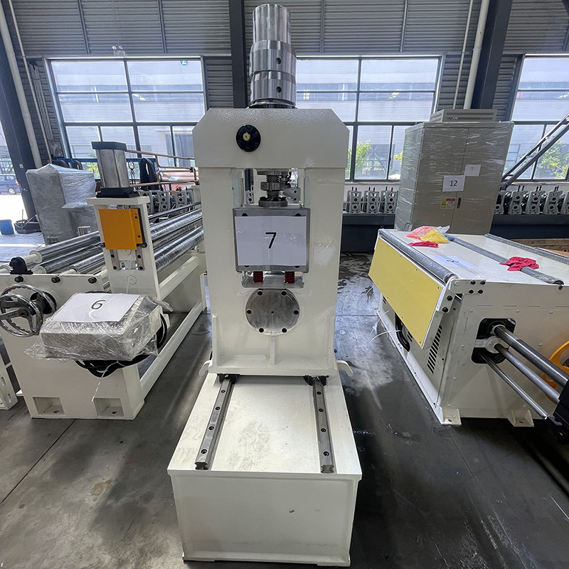 Machine à refendre